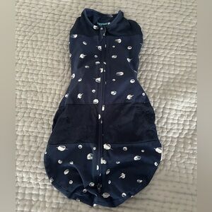 Like New - Sleepea Swaddle - Size Small